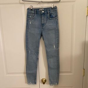 Zara Jeans
